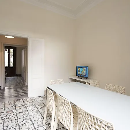 Fortezza Second Floor شقة فلورنس